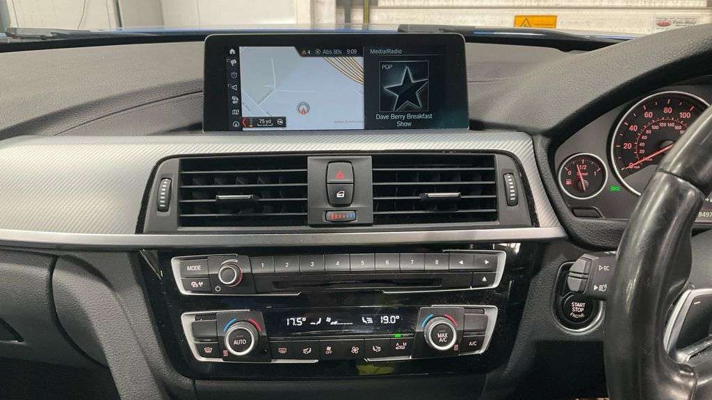 2018 BMW 3 SERIES 2018 BMW 3 SERIES