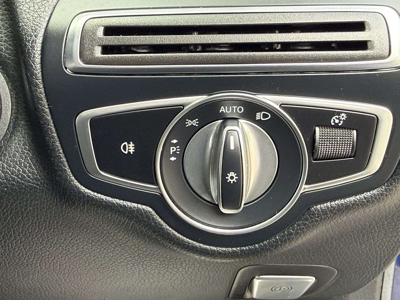 2018 MERCEDES-BENZ C CLASS 2018 MERCEDES-BENZ C CLASS