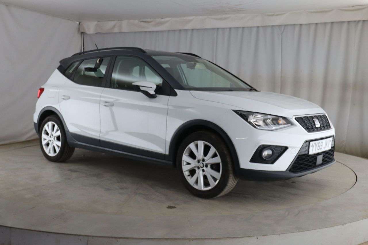 A 2019 SEAT ARONA 1.0 TSI GPF SE Technology SUV 5dr Petrol DSG Euro 6 (s/s) (115 ps) 2 KEYS / A 2019 SEAT ARONA 1.0 TSI GPF SE Technology SUV 5dr Petrol DSG Euro 6 (s/s) (115 ps) 2 KEYS /