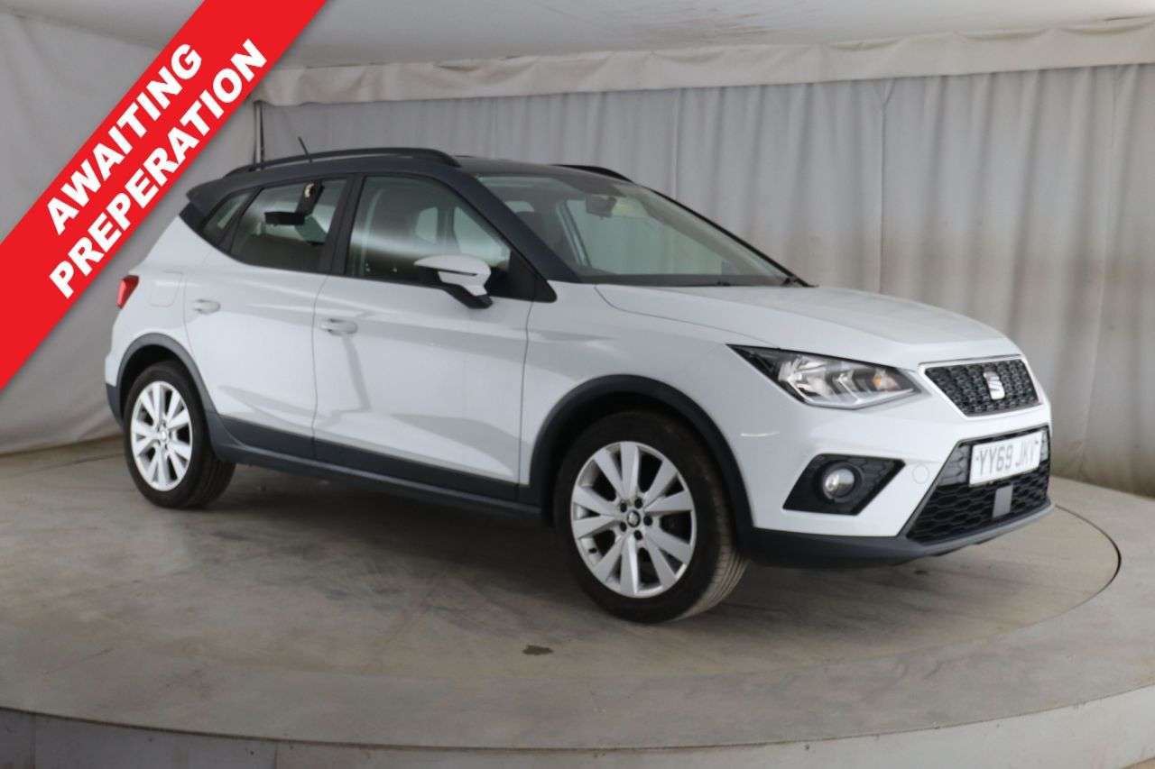 A 2019 SEAT ARONA 1.0 TSI GPF SE Technology SUV 5dr Petrol DSG Euro 6 (s/s) (115 ps) 2 KEYS / A 2019 SEAT ARONA 1.0 TSI GPF SE Technology SUV 5dr Petrol DSG Euro 6 (s/s) (115 ps) 2 KEYS /