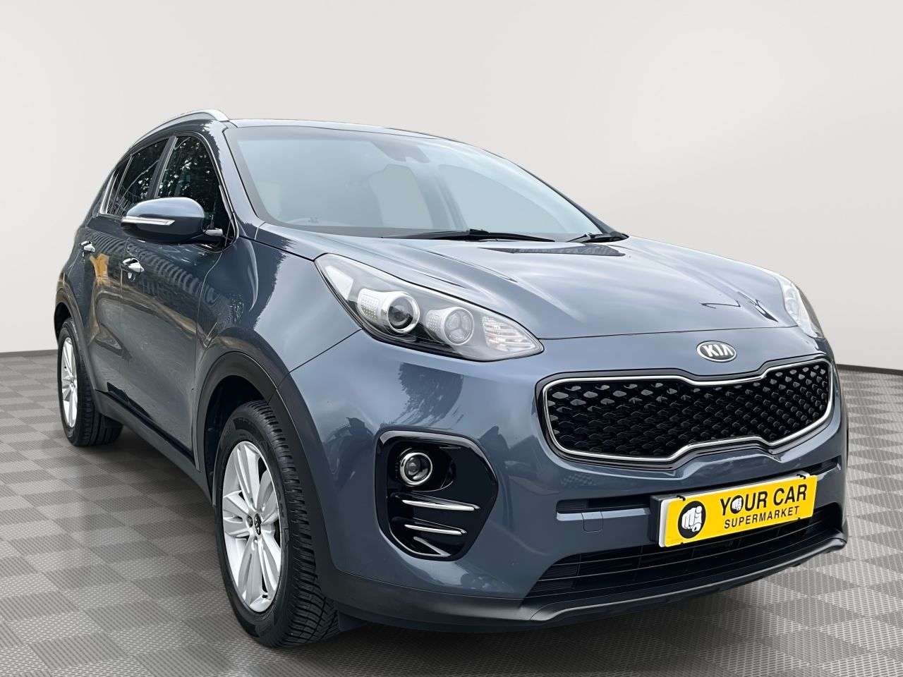 A 2018 KIA SPORTAGE 1.6 GDi 2 SUV 5dr Petrol Manual Euro 6 (s/s) (130 bhp) 2 KEYS LONG MOT A 2018 KIA SPORTAGE 1.6 GDi 2 SUV 5dr Petrol Manual Euro 6 (s/s) (130 bhp) 2 KEYS LONG MOT