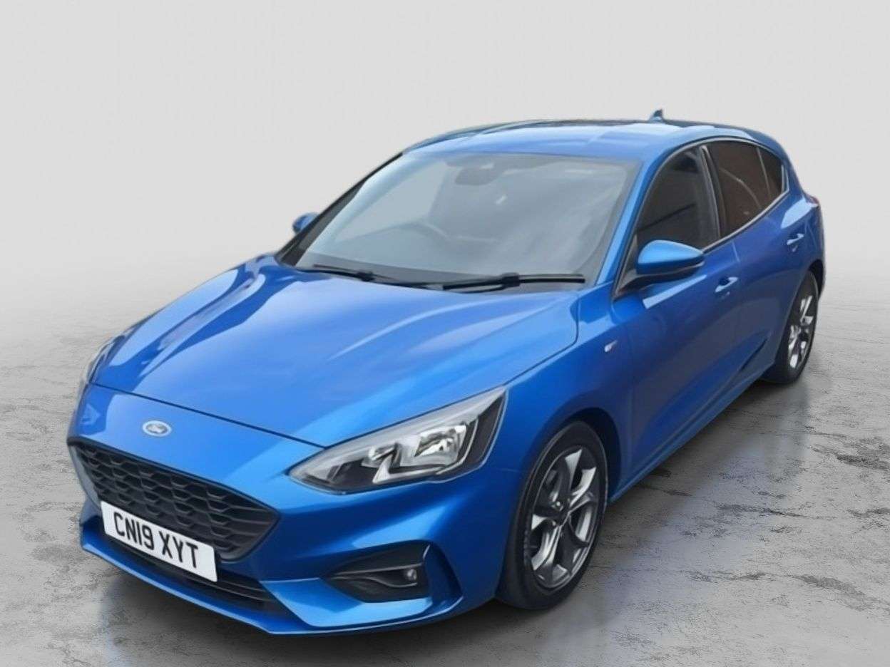 A 2019 FORD FOCUS 1.0T EcoBoost ST-Line Hatchback 5dr Petrol Manual Euro 6 (s/s) (125 ps) 2 K A 2019 FORD FOCUS 1.0T EcoBoost ST-Line Hatchback 5dr Petrol Manual Euro 6 (s/s) (125 ps) 2 K