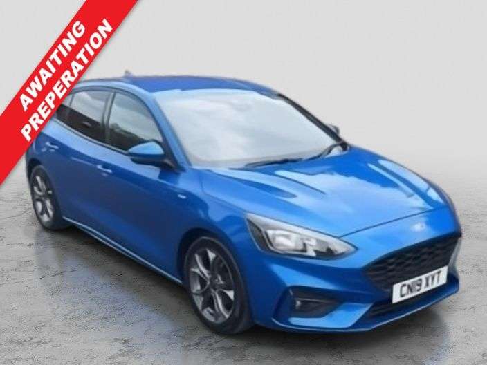 A 2019 FORD FOCUS 1.0T EcoBoost ST-Line Hatchback 5dr Petrol Manual Euro 6 (s/s) (125 ps) 2 K A 2019 FORD FOCUS 1.0T EcoBoost ST-Line Hatchback 5dr Petrol Manual Euro 6 (s/s) (125 ps) 2 K