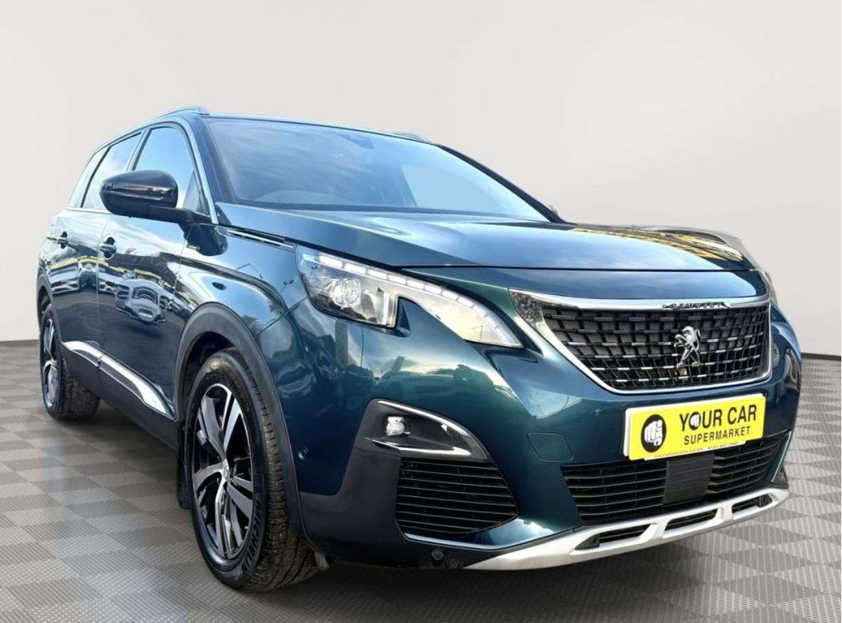A 2019 PEUGEOT 5008 1.5 BlueHDi GT Line Premium SUV 5dr Diesel EAT Euro 6 (s/s) (130 ps) SERVIC A 2019 PEUGEOT 5008 1.5 BlueHDi GT Line Premium SUV 5dr Diesel EAT Euro 6 (s/s) (130 ps) SERVIC