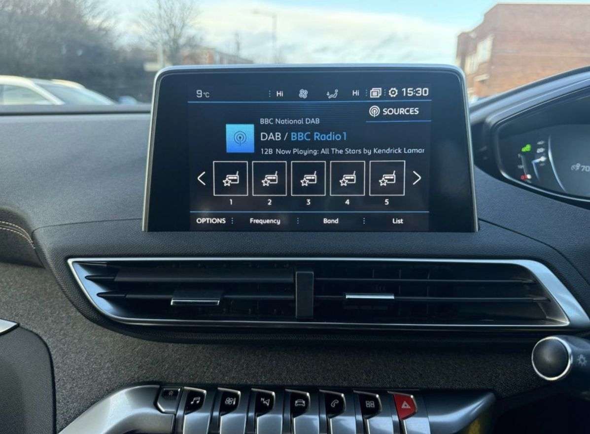 2019 PEUGEOT 5008 2019 PEUGEOT 5008