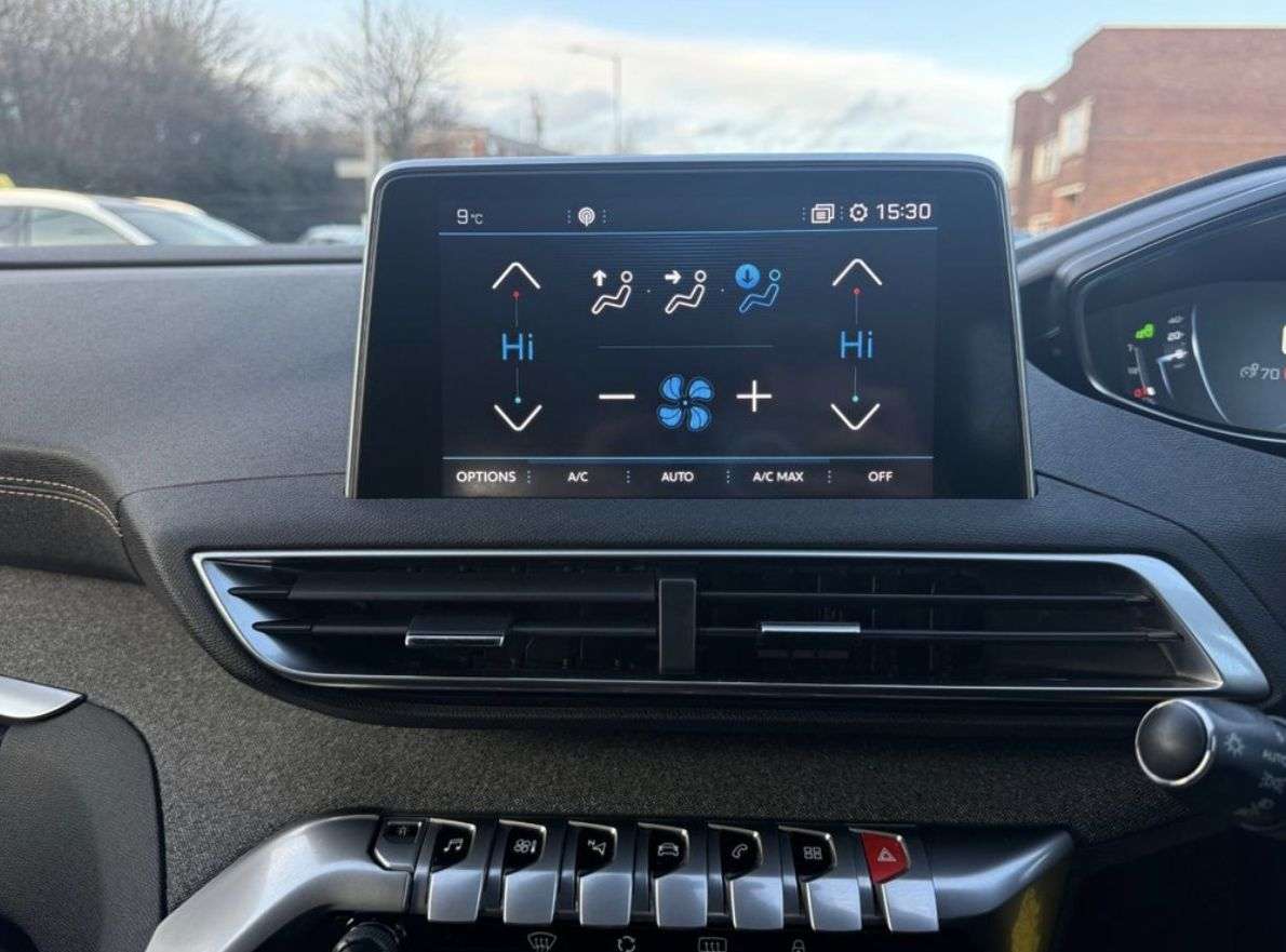 2019 PEUGEOT 5008 2019 PEUGEOT 5008