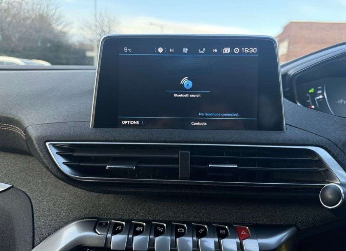 2019 PEUGEOT 5008 2019 PEUGEOT 5008