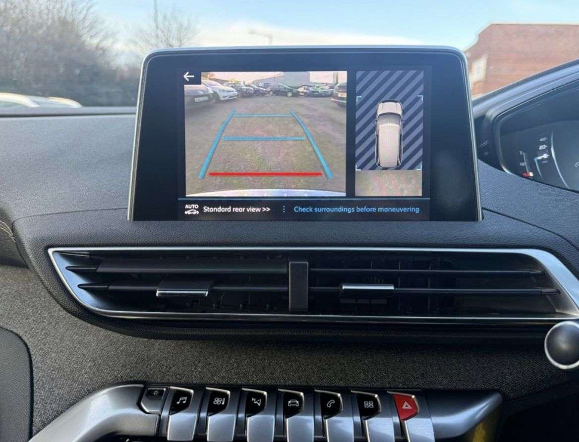 2019 PEUGEOT 5008 2019 PEUGEOT 5008
