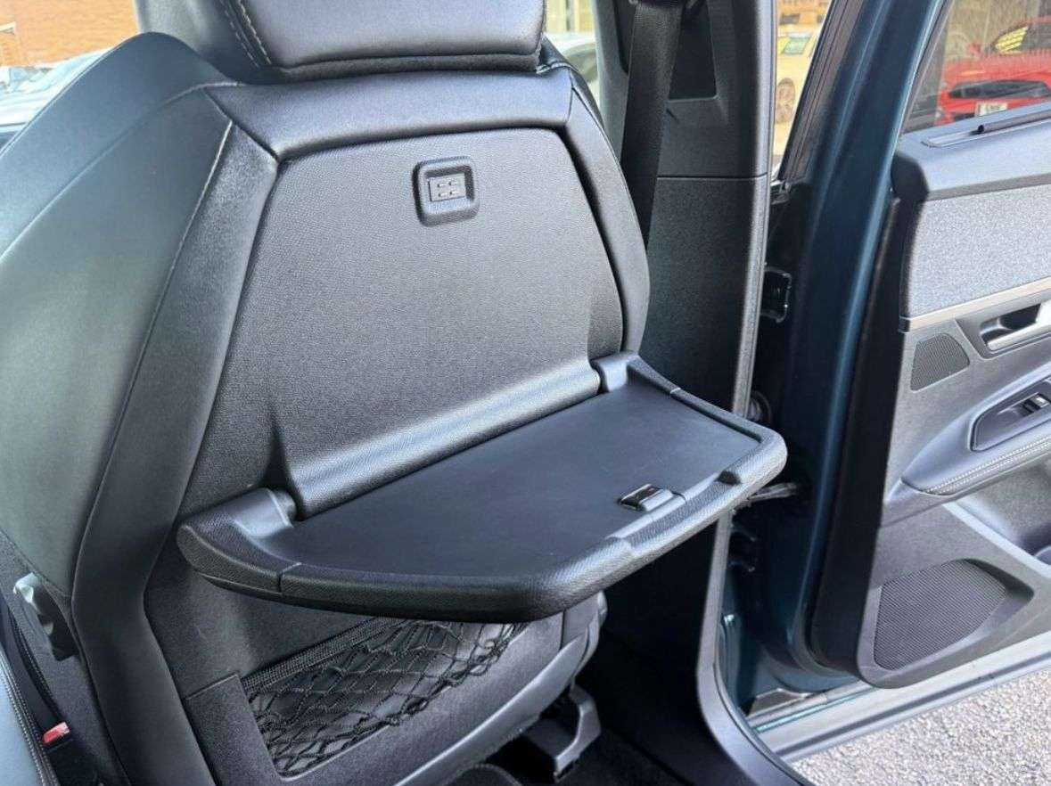 2019 PEUGEOT 5008 2019 PEUGEOT 5008