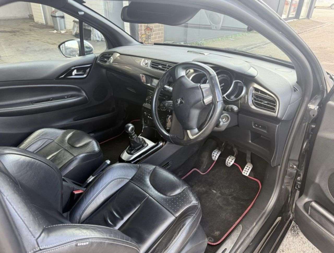 2011 CITROEN DS3 2011 CITROEN DS3