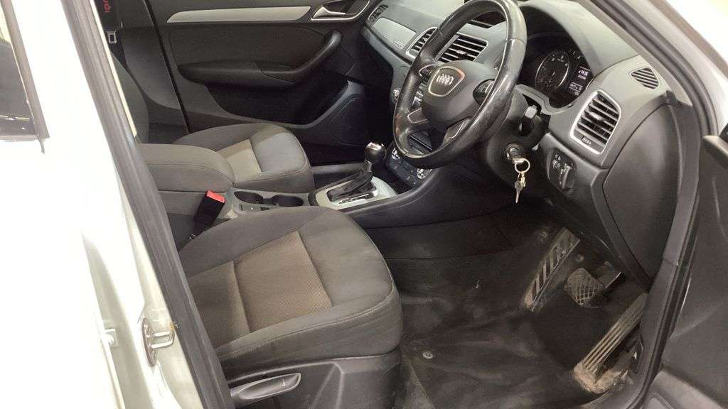 2014 AUDI Q3 2014 AUDI Q3