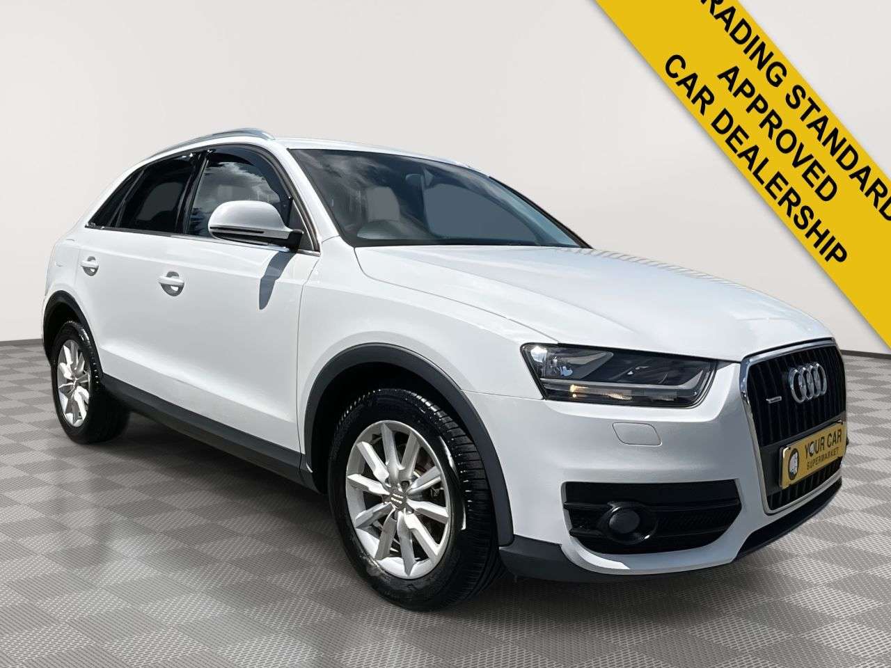 A 2014 AUDI Q3 2.0 TDI SE SUV 5dr Diesel S Tronic quattro Euro 5 (s/s) (177 ps) 2 KEYS / S A 2014 AUDI Q3 2.0 TDI SE SUV 5dr Diesel S Tronic quattro Euro 5 (s/s) (177 ps) 2 KEYS / S