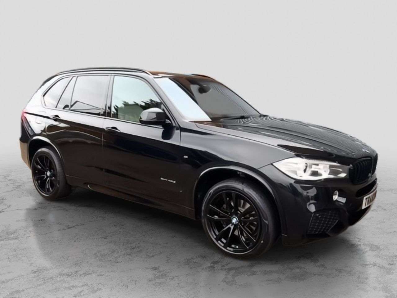 A 2015 BMW X5 3.0 40d M Sport SUV 5dr Diesel Auto xDrive Euro 6 (s/s) (313 ps) 2 KEYS / F A 2015 BMW X5 3.0 40d M Sport SUV 5dr Diesel Auto xDrive Euro 6 (s/s) (313 ps) 2 KEYS / F