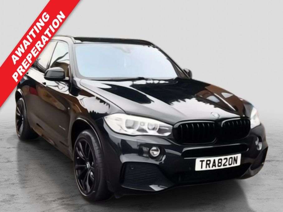 A 2015 BMW X5 3.0 40d M Sport SUV 5dr Diesel Auto xDrive Euro 6 (s/s) (313 ps) 2 KEYS / F A 2015 BMW X5 3.0 40d M Sport SUV 5dr Diesel Auto xDrive Euro 6 (s/s) (313 ps) 2 KEYS / F