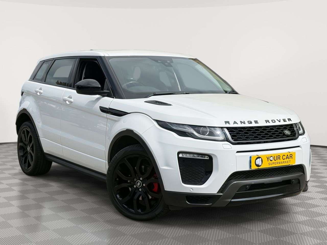 A 2017 LAND ROVER RANGE ROVER EVOQUE 2.0 TD4 HSE Dynamic SUV 5dr Diesel Auto 4WD Euro 6 (s/s) (180 ps) 2 OWNERS A 2017 LAND ROVER RANGE ROVER EVOQUE 2.0 TD4 HSE Dynamic SUV 5dr Diesel Auto 4WD Euro 6 (s/s) (180 ps) 2 OWNERS