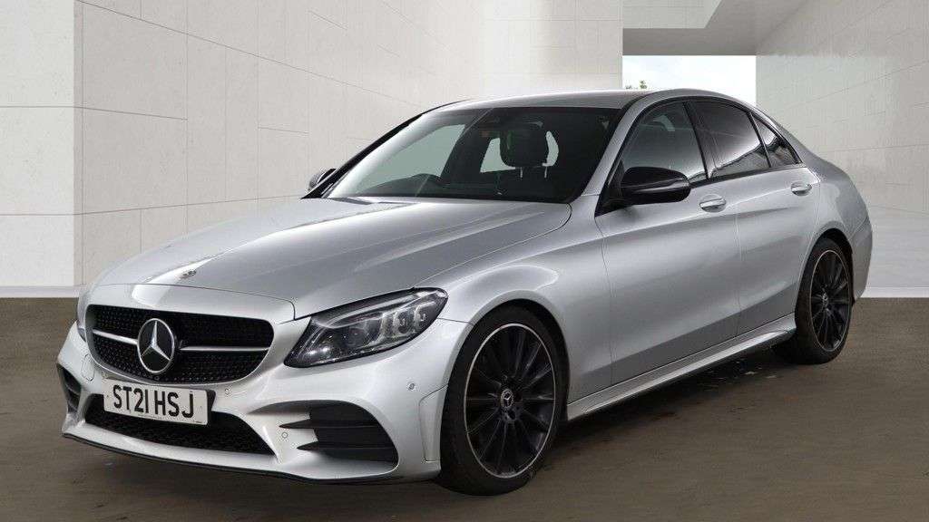 A 2021 MERCEDES-BENZ C CLASS 2.0 C220d AMG Line Night Edition (Premium) Saloon 4dr Diesel G-Tronic+ Euro A 2021 MERCEDES-BENZ C CLASS 2.0 C220d AMG Line Night Edition (Premium) Saloon 4dr Diesel G-Tronic+ Euro