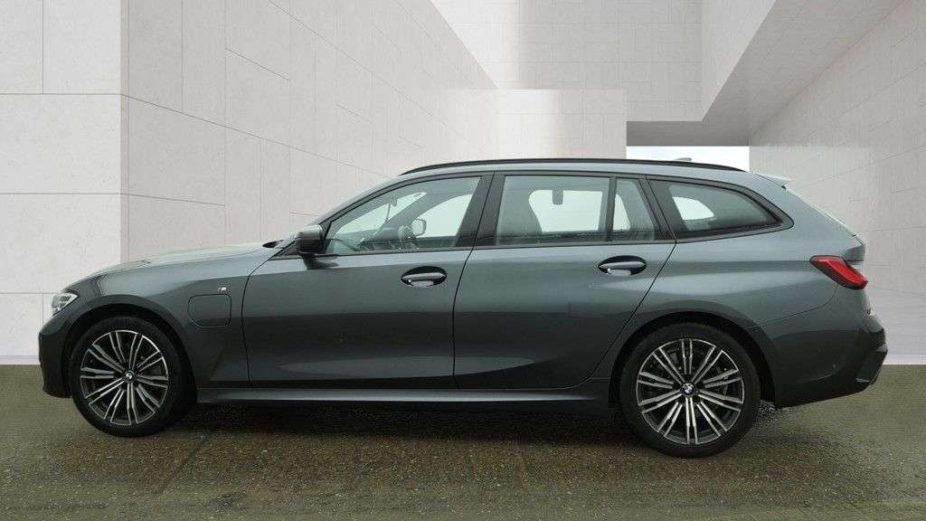 2021 BMW 3 SERIES 2021 BMW 3 SERIES