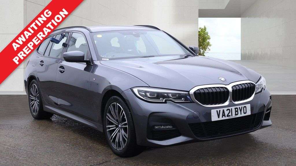 A 2021 BMW 3 SERIES 2.0 330e 12kWh M Sport Touring 5dr Petrol Plug-in Hybrid Auto Euro 6 (s/s) A 2021 BMW 3 SERIES 2.0 330e 12kWh M Sport Touring 5dr Petrol Plug-in Hybrid Auto Euro 6 (s/s)