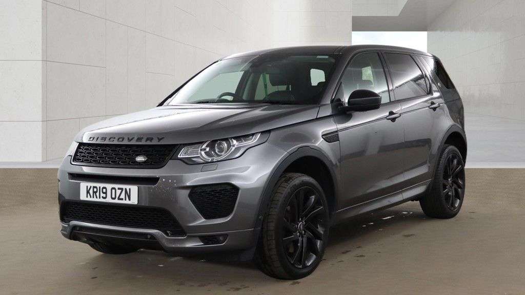 A 2019 LAND ROVER DISCOVERY SPORT 2.0 Si4 HSE Dynamic Lux SUV 5dr Petrol Auto 4WD Euro 6 (s/s) (290 bhp) SERV A 2019 LAND ROVER DISCOVERY SPORT 2.0 Si4 HSE Dynamic Lux SUV 5dr Petrol Auto 4WD Euro 6 (s/s) (290 bhp) SERV