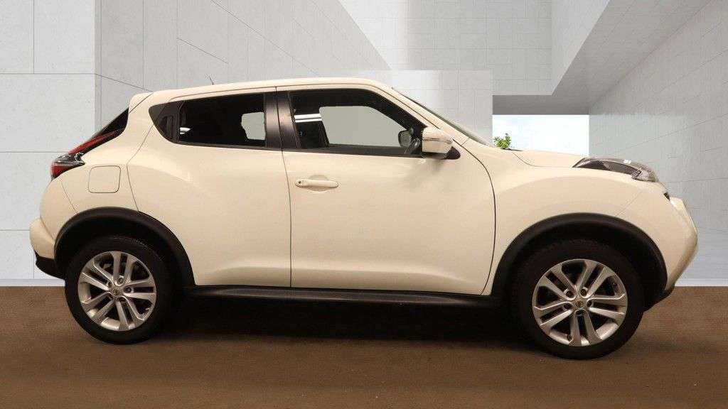 2015 NISSAN JUKE 2015 NISSAN JUKE