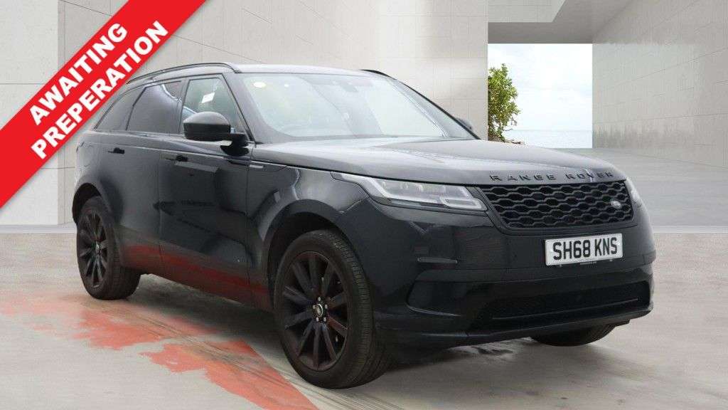 A 2018 LAND ROVER RANGE ROVER VELAR 2.0 D180 S SUV 5dr Diesel Auto 4WD Euro 6 (s/s) (180 ps) FULL LEATHER SEATS A 2018 LAND ROVER RANGE ROVER VELAR 2.0 D180 S SUV 5dr Diesel Auto 4WD Euro 6 (s/s) (180 ps) FULL LEATHER SEATS