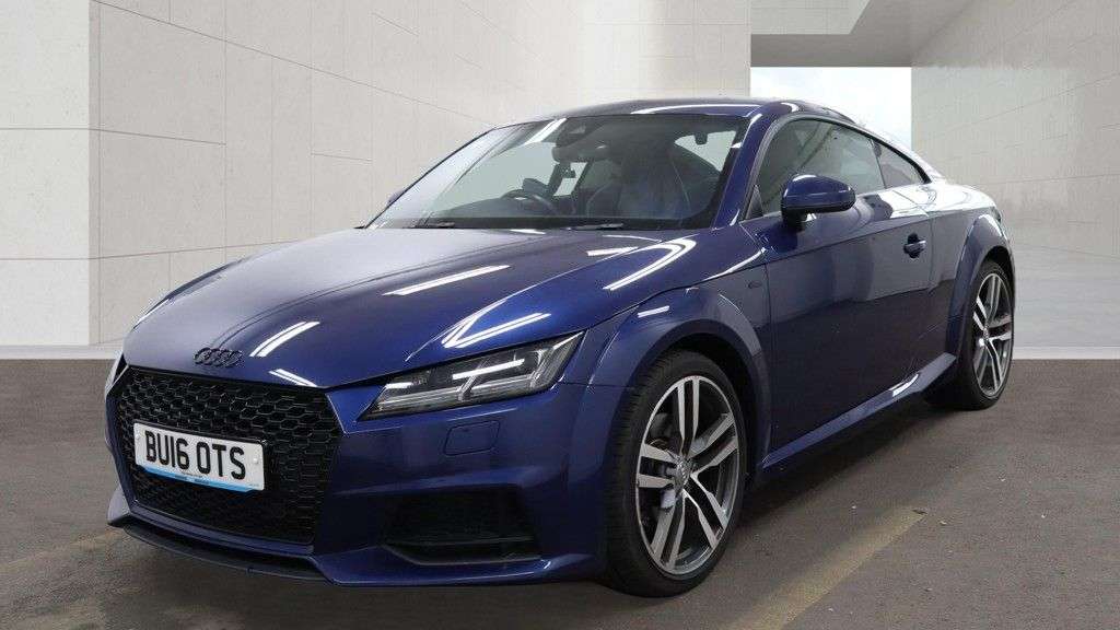 A 2016 AUDI TT 2.0 TFSI S line Coupe 3dr Petrol S Tronic Euro 6 (s/s) (230 ps) 2 KEYS LONG A 2016 AUDI TT 2.0 TFSI S line Coupe 3dr Petrol S Tronic Euro 6 (s/s) (230 ps) 2 KEYS LONG