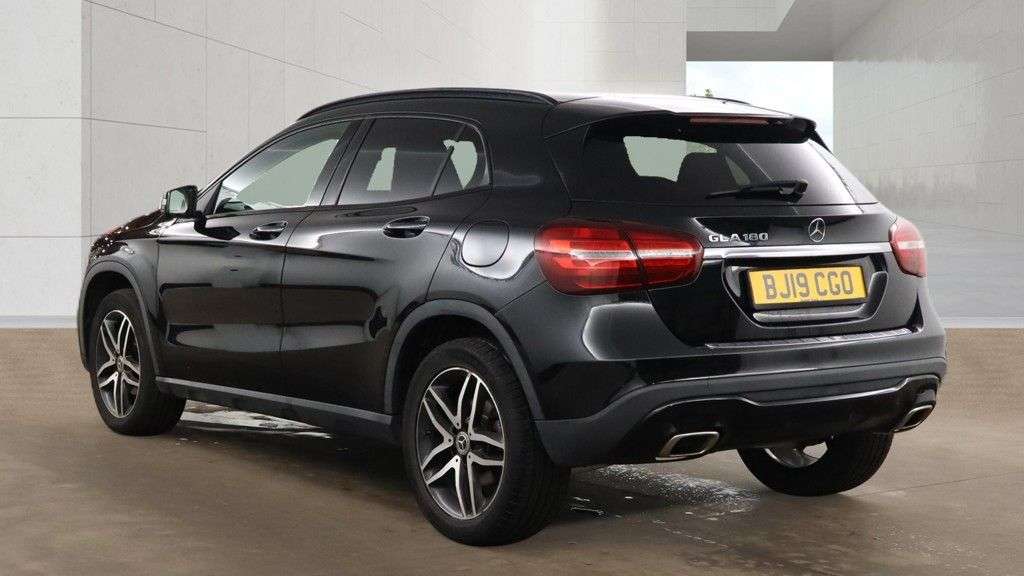 A 2019 MERCEDES-BENZ GLA 1.6 GLA180 Urban Edition SUV 5dr Petrol 7G-DCT Euro 6 (s/s) (122 ps) 2 FORM A 2019 MERCEDES-BENZ GLA 1.6 GLA180 Urban Edition SUV 5dr Petrol 7G-DCT Euro 6 (s/s) (122 ps) 2 FORM