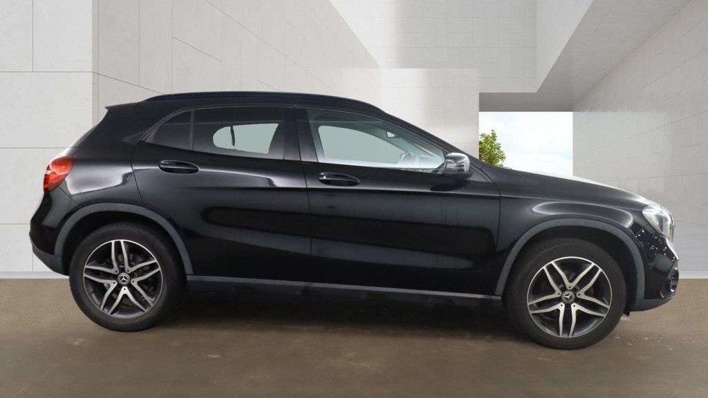 2019 MERCEDES-BENZ GLA 2019 MERCEDES-BENZ GLA