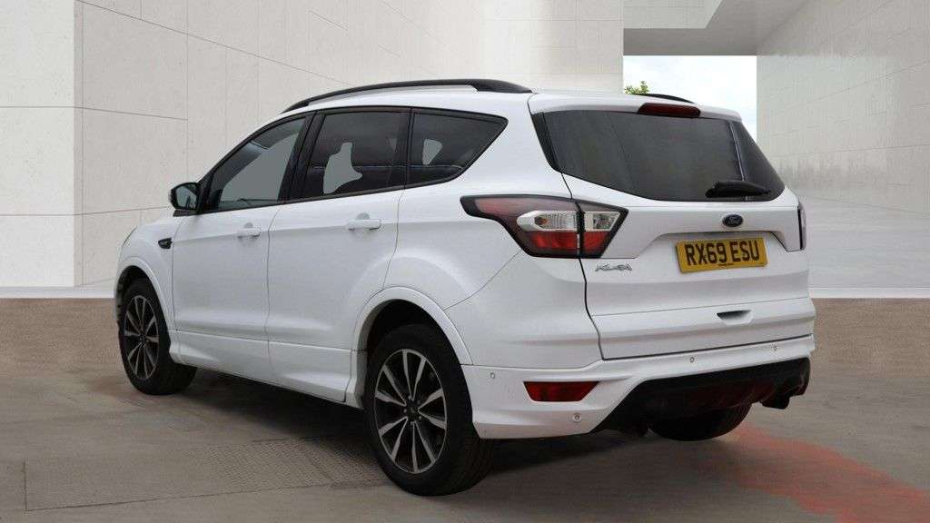 A 2019 FORD KUGA 1.5T EcoBoost GPF ST-Line SUV 5dr Petrol Manual Euro 6 (s/s) (150 ps) 2 KEY A 2019 FORD KUGA 1.5T EcoBoost GPF ST-Line SUV 5dr Petrol Manual Euro 6 (s/s) (150 ps) 2 KEY