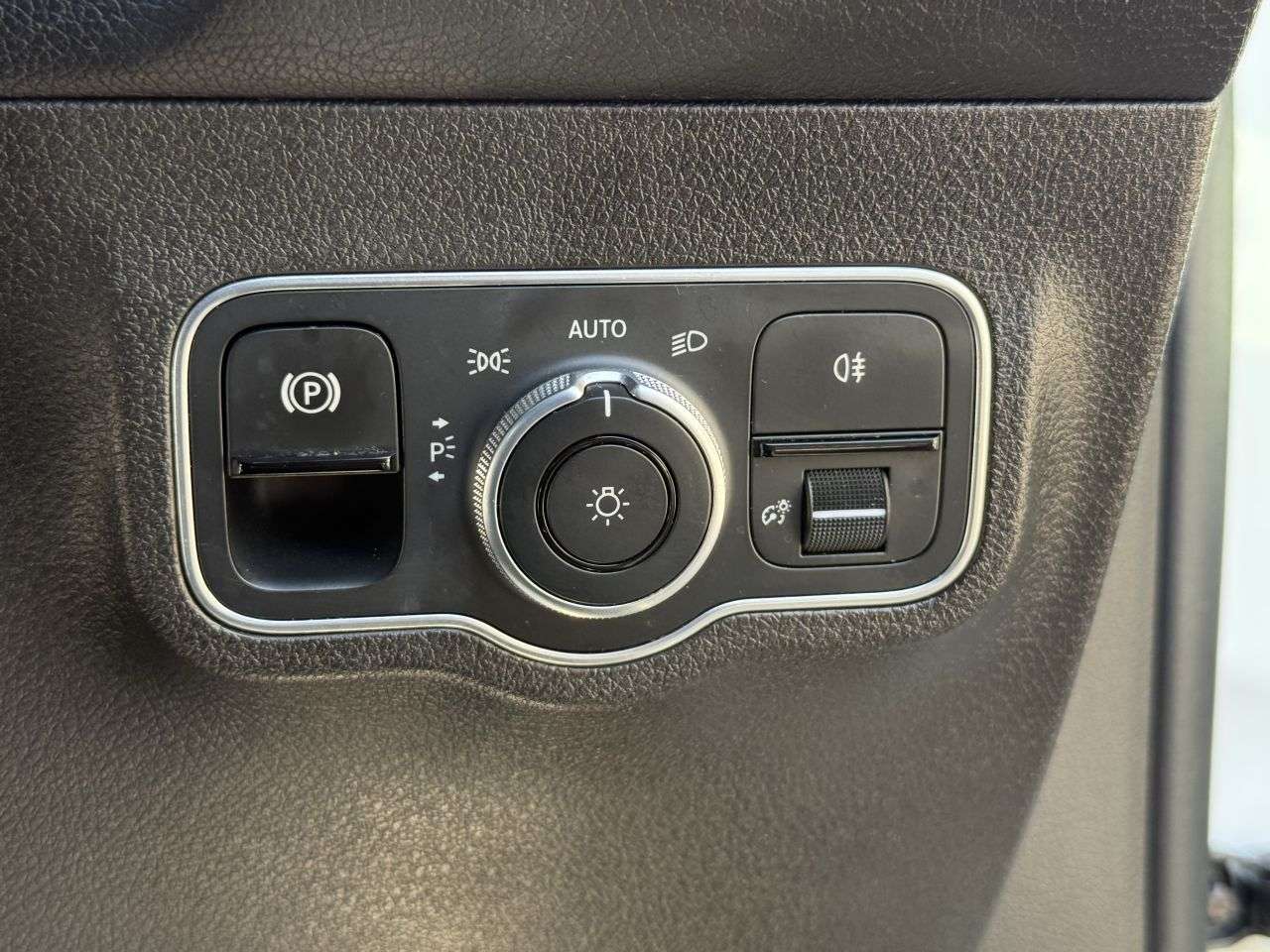 2020 MERCEDES-BENZ GLB 2020 MERCEDES-BENZ GLB