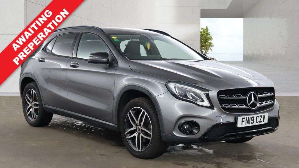 A 2019 MERCEDES-BENZ GLA 1.6 GLA180 Urban Edition SUV 5dr Petrol 7G-DCT Euro 6 (s/s) (122 ps) 2 KEYS A 2019 MERCEDES-BENZ GLA 1.6 GLA180 Urban Edition SUV 5dr Petrol 7G-DCT Euro 6 (s/s) (122 ps) 2 KEYS