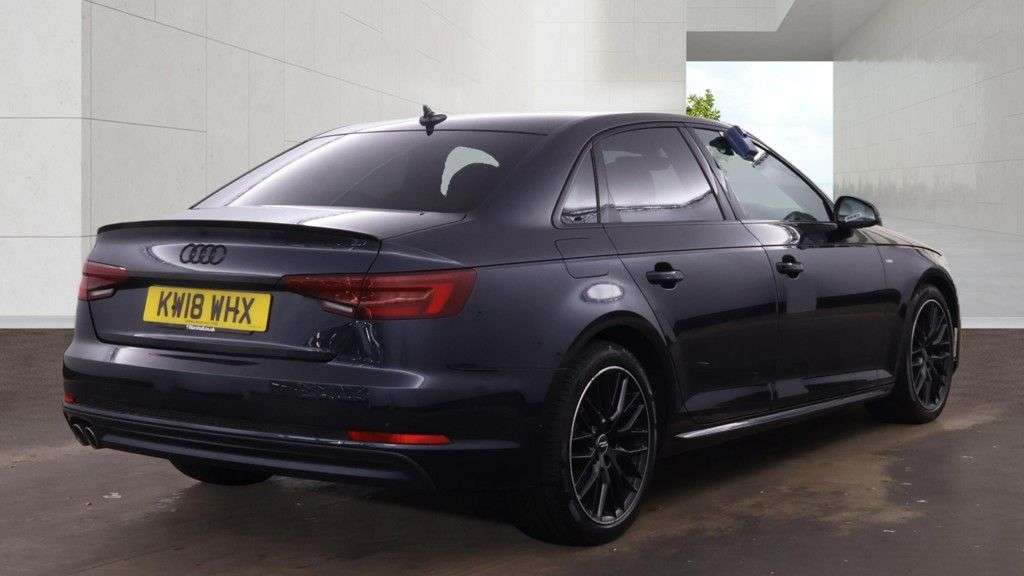 2018 AUDI A4 2018 AUDI A4