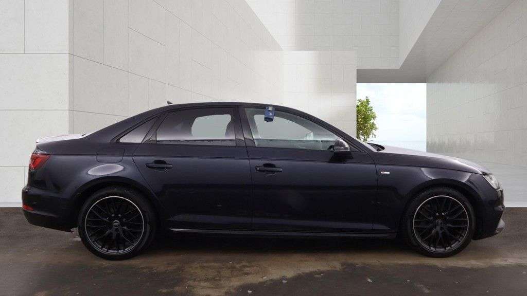 2018 AUDI A4 2018 AUDI A4