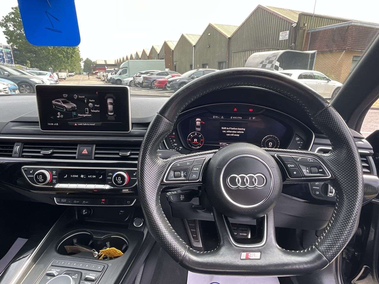 2018 AUDI A4 2018 AUDI A4