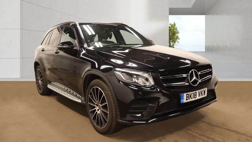 A 2018 MERCEDES-BENZ GLC 2.1 GLC220d AMG Line (Premium) SUV 5dr Diesel G-Tronic 4MATIC Euro 6 (s/s) A 2018 MERCEDES-BENZ GLC 2.1 GLC220d AMG Line (Premium) SUV 5dr Diesel G-Tronic 4MATIC Euro 6 (s/s)