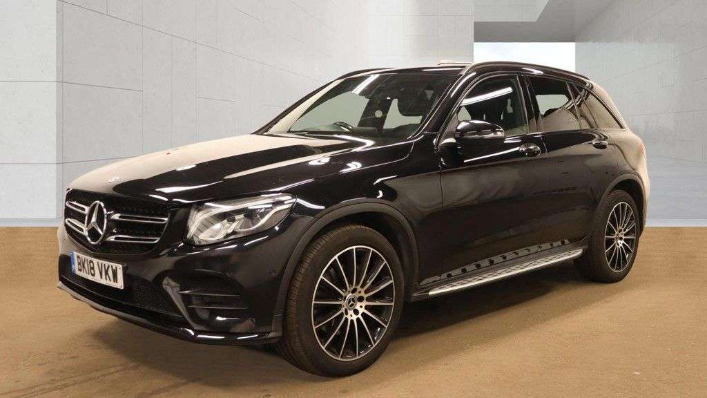 A 2018 MERCEDES-BENZ GLC 2.1 GLC220d AMG Line (Premium) SUV 5dr Diesel G-Tronic 4MATIC Euro 6 (s/s) A 2018 MERCEDES-BENZ GLC 2.1 GLC220d AMG Line (Premium) SUV 5dr Diesel G-Tronic 4MATIC Euro 6 (s/s)
