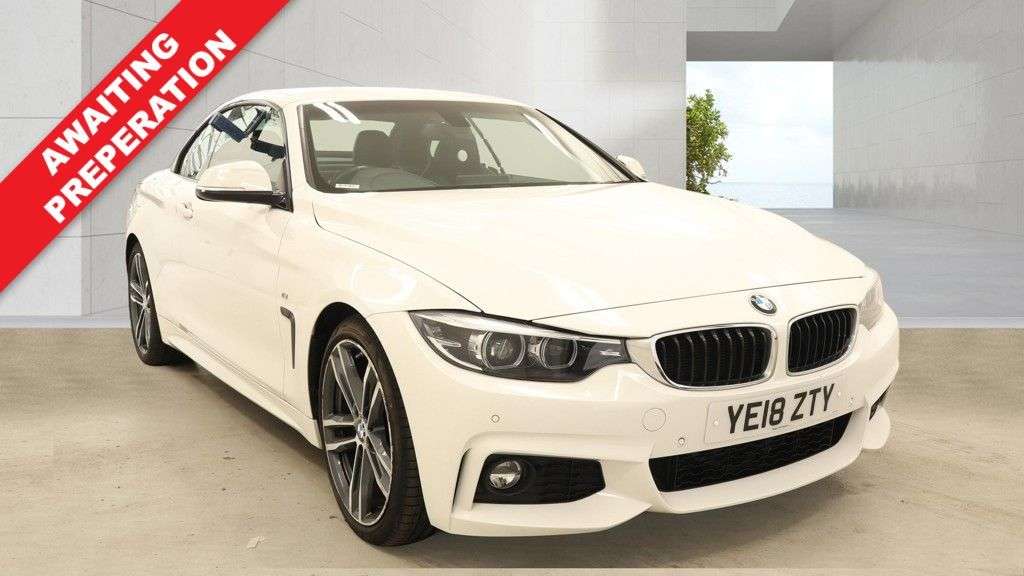 A 2018 BMW 4 SERIES 3.0 430d M Sport Convertible 2dr Diesel Auto Euro 6 (s/s) (258 ps) SERVICE A 2018 BMW 4 SERIES 3.0 430d M Sport Convertible 2dr Diesel Auto Euro 6 (s/s) (258 ps) SERVICE