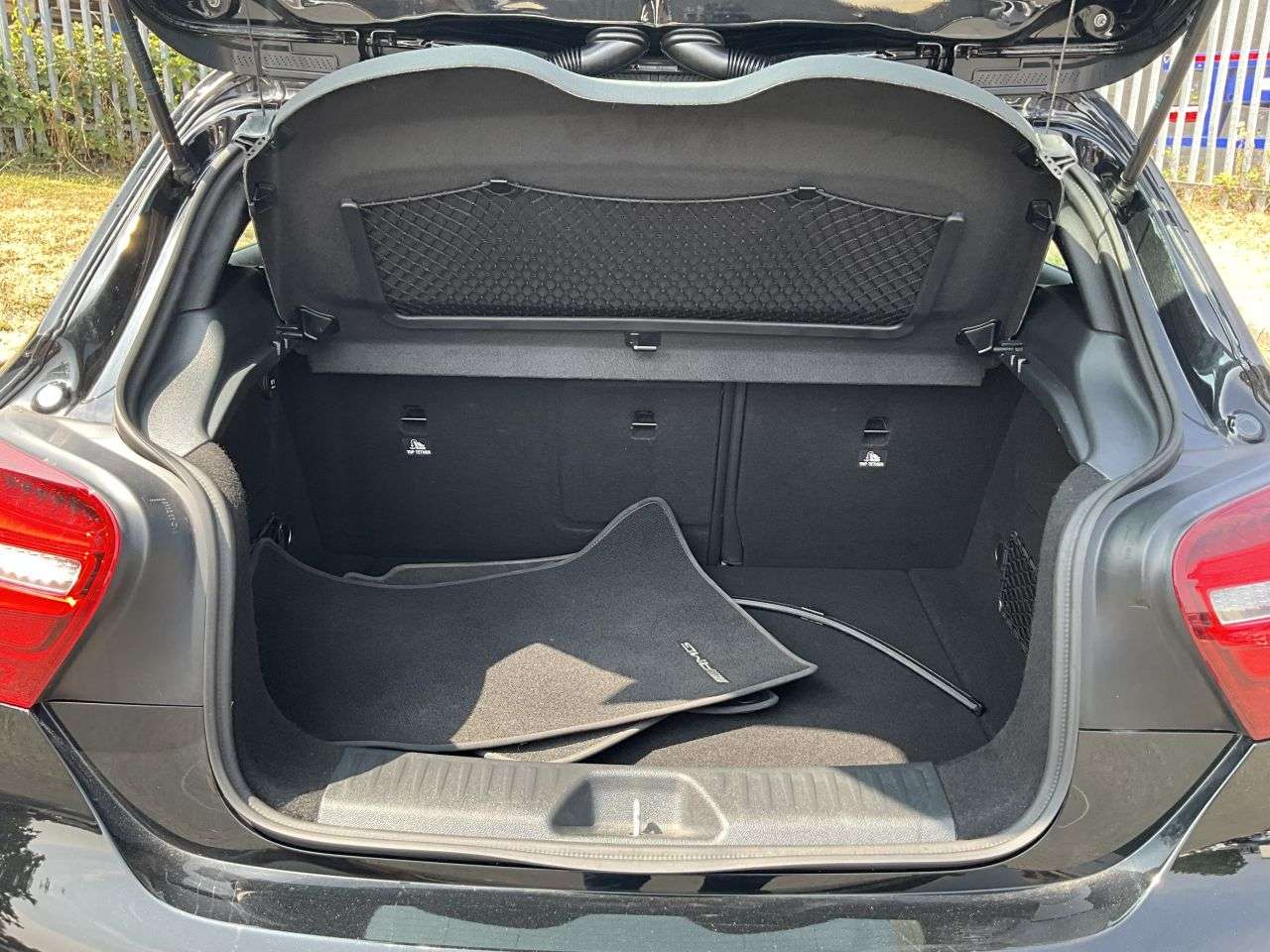 2016 MERCEDES-BENZ A CLASS 2016 MERCEDES-BENZ A CLASS