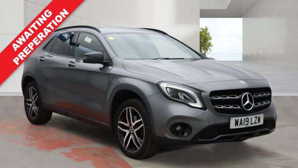 A 2019 MERCEDES-BENZ GLA 1.6 GLA180 Urban Edition SUV 5dr Petrol 7G-DCT Euro 6 (s/s) (122 ps) LONG M A 2019 MERCEDES-BENZ GLA 1.6 GLA180 Urban Edition SUV 5dr Petrol 7G-DCT Euro 6 (s/s) (122 ps) LONG M