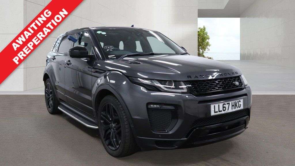A 2017 LAND ROVER RANGE ROVER EVOQUE 2.0 TD4 HSE Dynamic Lux SUV 5dr Diesel Auto 4WD Euro 6 (s/s) (180 ps) SERVI A 2017 LAND ROVER RANGE ROVER EVOQUE 2.0 TD4 HSE Dynamic Lux SUV 5dr Diesel Auto 4WD Euro 6 (s/s) (180 ps) SERVI