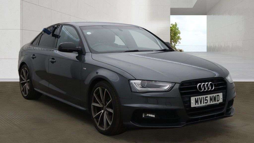 A 2015 AUDI A4 1.8 TFSI Black Edition Plus Saloon 4dr Petrol Multitronic Euro 6 (s/s) (170 A 2015 AUDI A4 1.8 TFSI Black Edition Plus Saloon 4dr Petrol Multitronic Euro 6 (s/s) (170