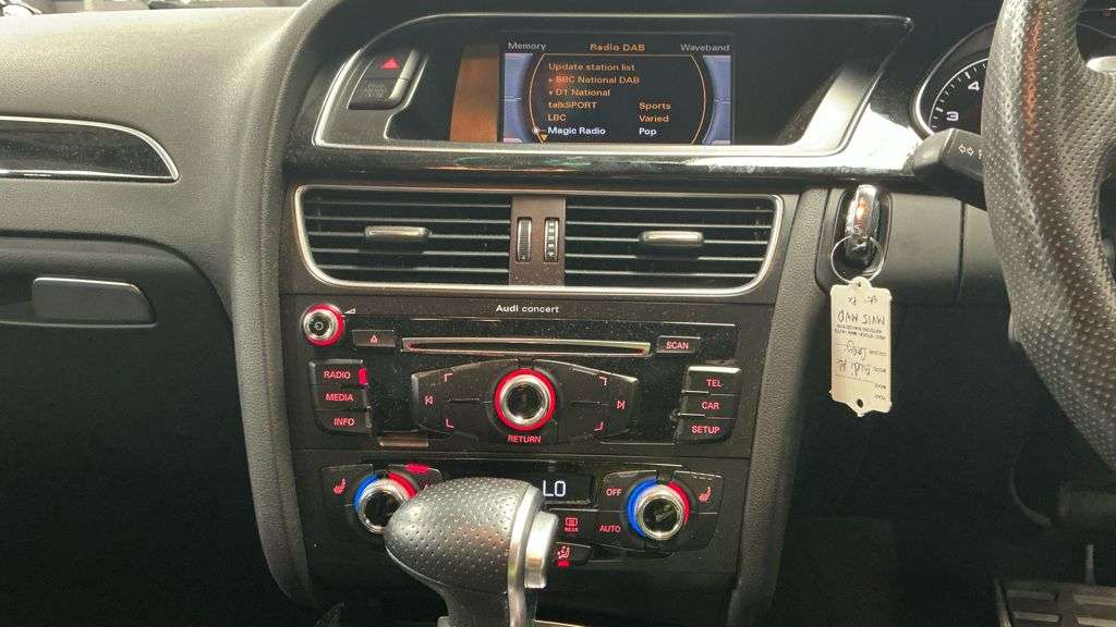 2015 AUDI A4 2015 AUDI A4