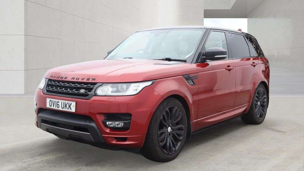 A 2016 LAND ROVER RANGE ROVER SPORT 3.0 SD V6 Autobiography Dynamic SUV 5dr Diesel Auto 4WD Euro 6 (s/s) (306 p A 2016 LAND ROVER RANGE ROVER SPORT 3.0 SD V6 Autobiography Dynamic SUV 5dr Diesel Auto 4WD Euro 6 (s/s) (306 p