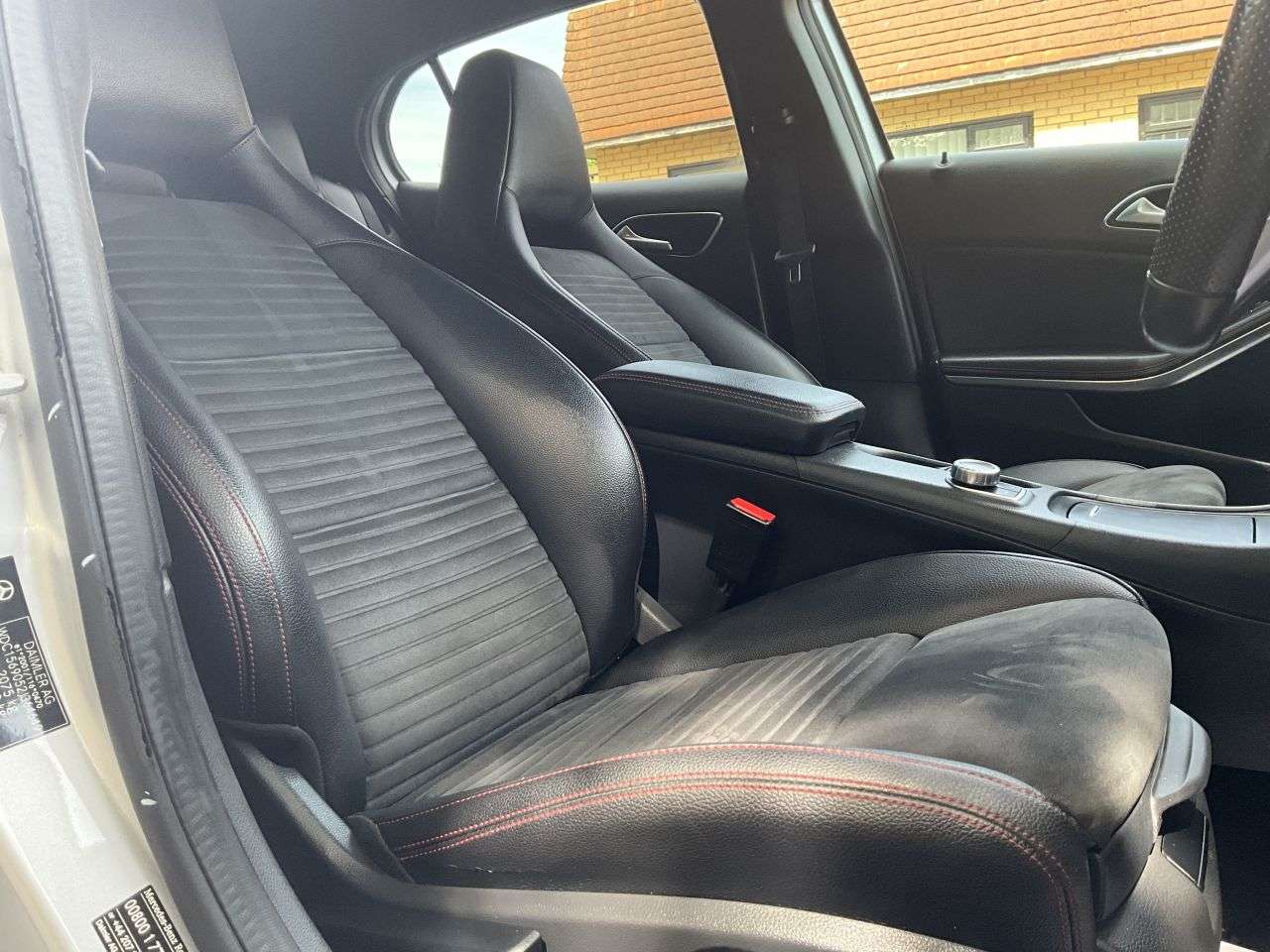 2017 MERCEDES-BENZ GLA 2017 MERCEDES-BENZ GLA