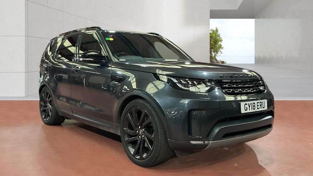 A 2018 LAND ROVER DISCOVERY 2.0 SD4 HSE Luxury SUV 5dr Diesel Auto 4WD Euro 6 (s/s) (240 ps) 2 KEYS / 2 A 2018 LAND ROVER DISCOVERY 2.0 SD4 HSE Luxury SUV 5dr Diesel Auto 4WD Euro 6 (s/s) (240 ps) 2 KEYS / 2