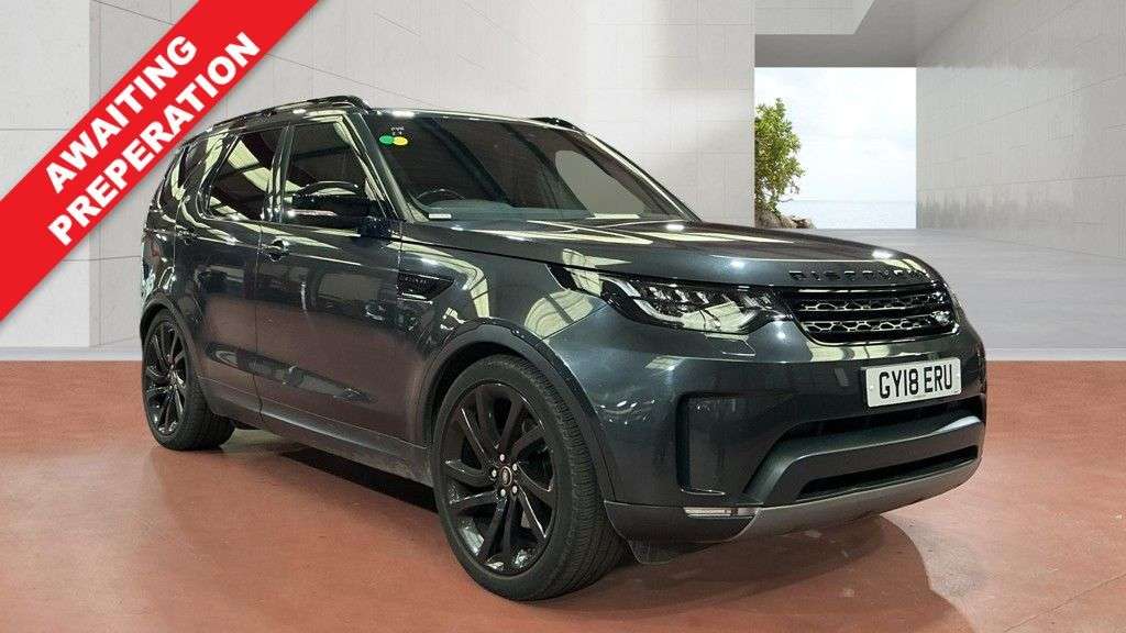 A 2018 LAND ROVER DISCOVERY 2.0 SD4 HSE Luxury SUV 5dr Diesel Auto 4WD Euro 6 (s/s) (240 ps) 2 KEYS / 2 A 2018 LAND ROVER DISCOVERY 2.0 SD4 HSE Luxury SUV 5dr Diesel Auto 4WD Euro 6 (s/s) (240 ps) 2 KEYS / 2