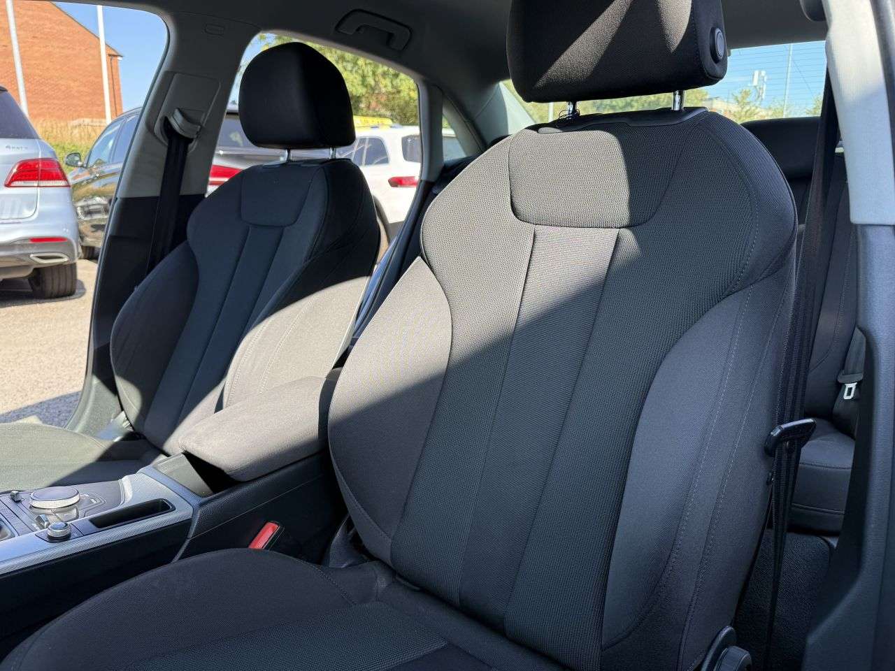 2016 AUDI A4 2016 AUDI A4