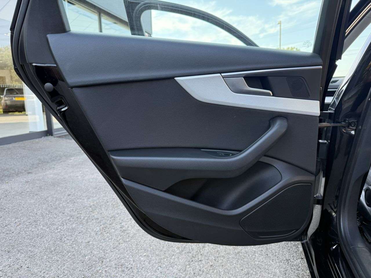 2016 AUDI A4 2016 AUDI A4