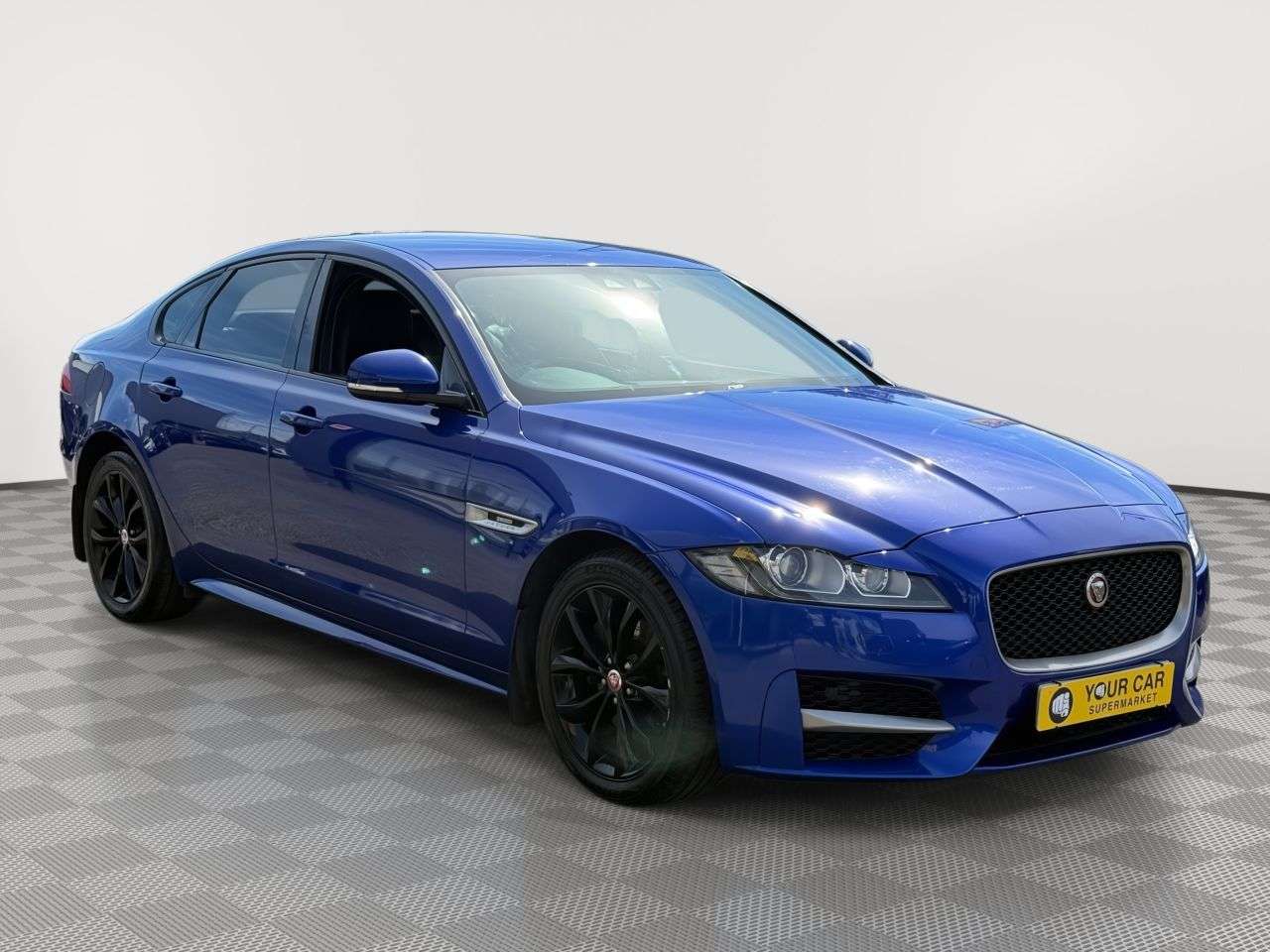 A 2018 JAGUAR XF 2.0d R-Sport Saloon 4dr Diesel Auto Euro 6 (s/s) (180 ps) 2 OWNERS FROM NEW A 2018 JAGUAR XF 2.0d R-Sport Saloon 4dr Diesel Auto Euro 6 (s/s) (180 ps) 2 OWNERS FROM NEW