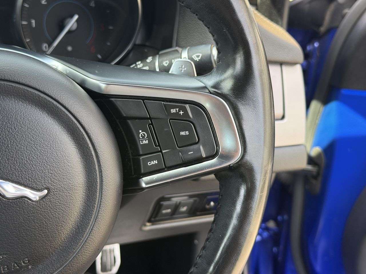 2018 JAGUAR XF 2018 JAGUAR XF